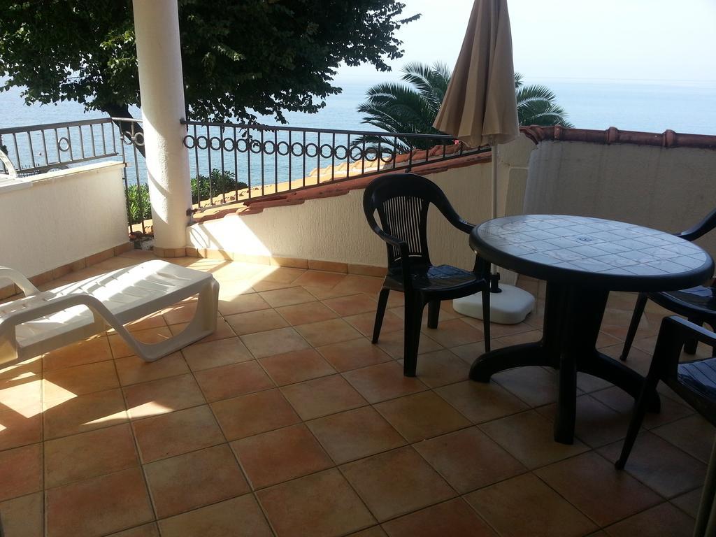 Apartments Villa Mare Mar Sutomore Bilik gambar